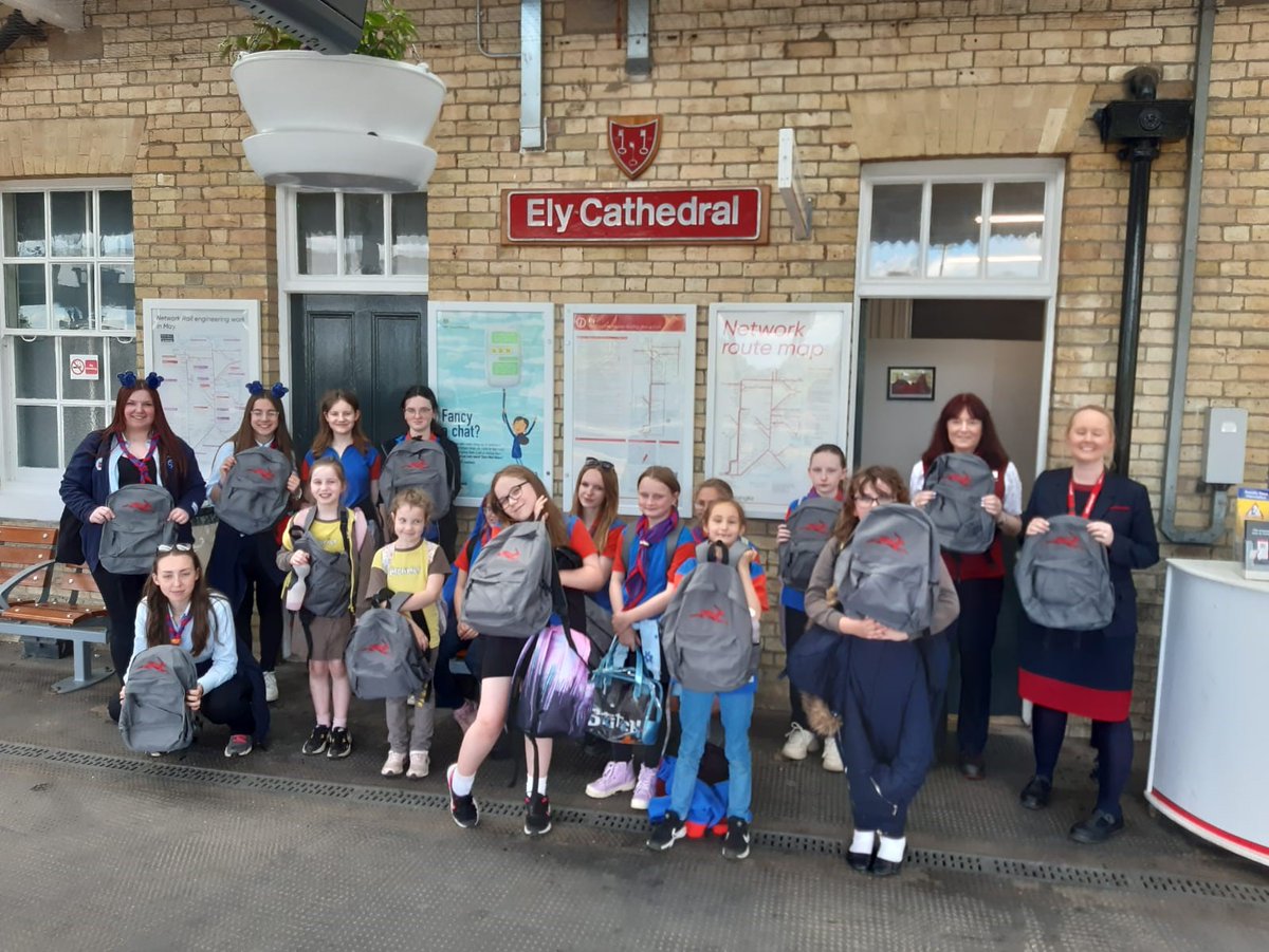 Building confidence to travel opens doors to education, employment and leisure opportunities! 🙌 Yesterday, the Hereward #CommunityRailPartnership helped to do just that by taking 1st Doddington Guides & Brownies on a #TryTheTrain trip from #March to #Ely. 🧵⤵️