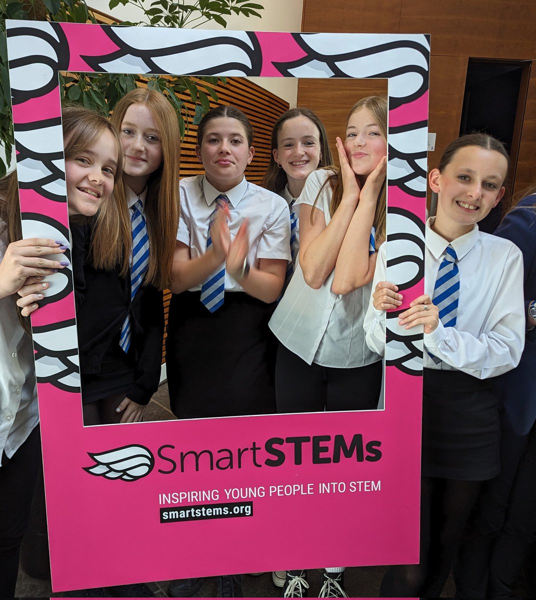 Thank you so much to @SmartSTEMs and  @NatWestGroup for a brilliant day learning about tech 🤩
#CollablsKey #WomenInSTEM