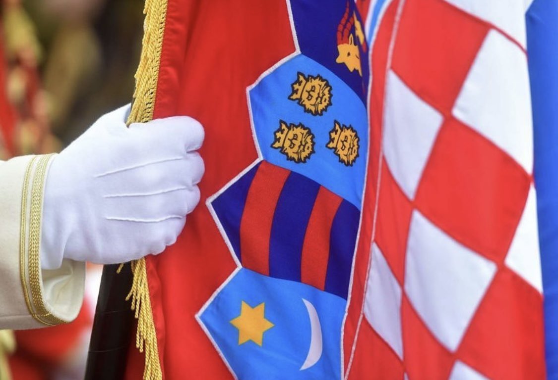 🇭🇷 Happy Statehood Day Croatia and we are proud to celebrate the first annual Croatian Heritage Day in Ontario ❤️

Sretan dan državnosti i Dan hrvatske baštine u Ontariju!