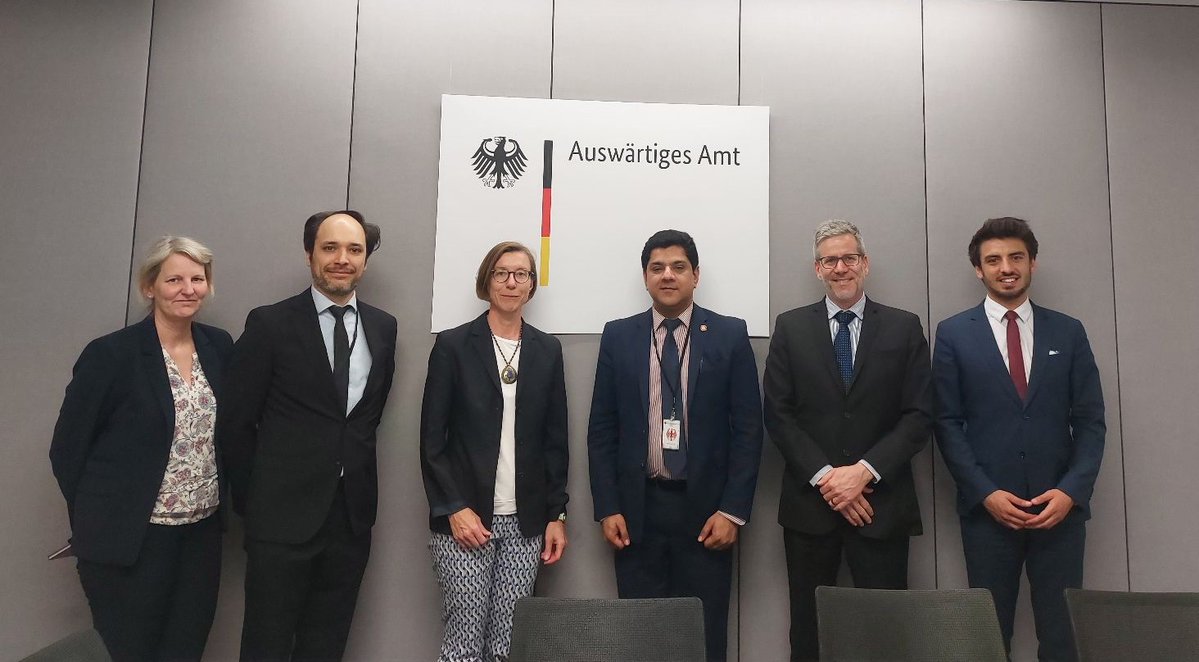 🇩🇪🇺🇳Excellent exchange between <a href="/Akram_Usman_M/">Usman AKRAM</a> and the German Foreign Affairs Office <a href="/GermanyDiplo/">GermanForeignOffice</a> on the #MiddleEast, including the <a href="/UN/">United Nations</a> mechanism to accelerate aid into Gaza, the UN Verification Inspection Mechanism for Yemen, &amp; <a href="/UNOPS/">UNOPS</a>' key role in operationalizing the #HDP nexus