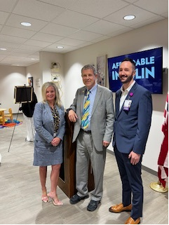 HCConnection's tweet image. The HealthCare Connection hosted a press conference with Senator Sherrod Brown Wednesday, May 29th to highlight the bipartisan legislation that has been introduced  that would cap out-of-pocket insulin costs for all Ohioans at $35 a month and cap the cost of devices to $100/mon.