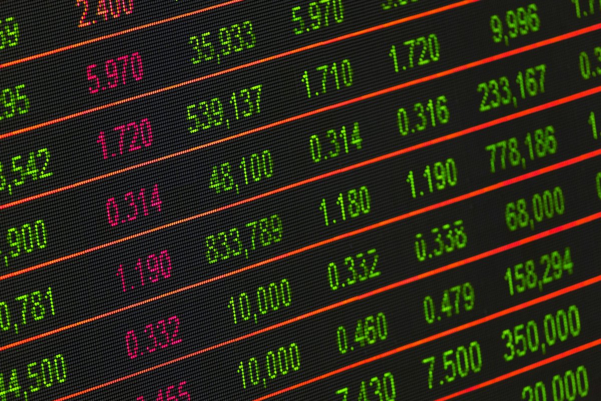 Cosmos_Invest's tweet photo. ¿Qué son los índices bursátiles y cómo invertir en ellos? Una forma sencilla de invertir en un mercado completo. #indicesbolsatiles #S&amp;P500 #nasdaq
#index https://t.co/mmbCyIjklj