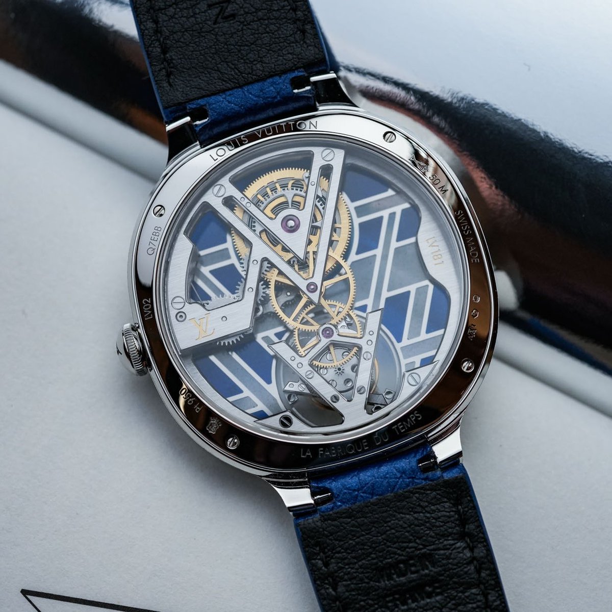 We’re not even halfway through 2024, and yet, @LouisVuitton has managed to release not one, but several extremely impressive examples of its haute horlogerie skills. 🤯 🤔 Which one has been your favourite so far?