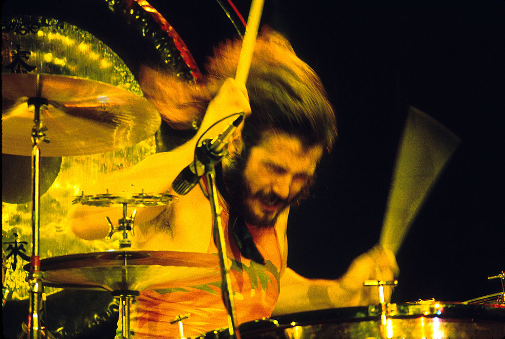 ÉPHÉMÉRIDE : Le 31 mai 1948 naissait John Bonham, regretté batteur de @ledzeppelin. 🥁 Retour sur la trajectoire de cette légende : rollingstone.fr/john-bonzo-bon… #johnbonham #ledzeppelin