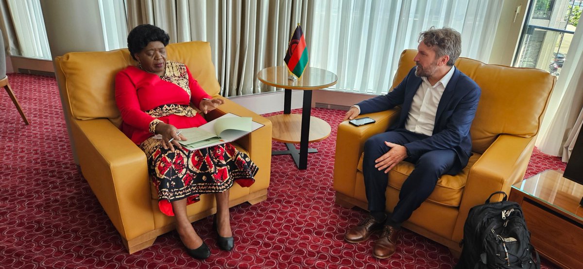 On Tuesday our CEO <a href="/MichaelPodmore/">Mike Podmore</a> was honoured to meet with Her Excellency  <a href="/ChakweraMonica/">Monica Chakwera</a> , the First Lady  of the Republic of Malawi, to discuss the challenges remaining in addressing #HIV in Malawi