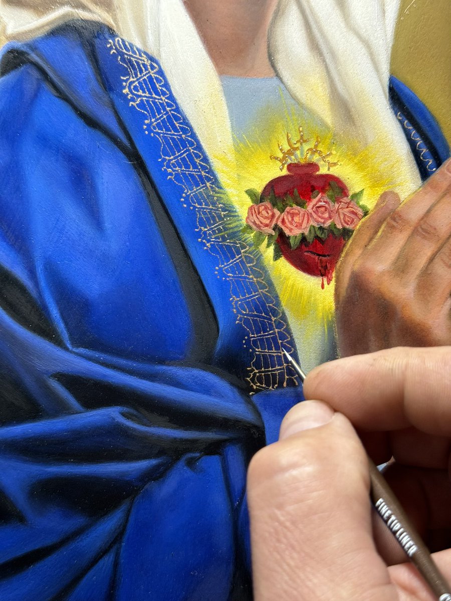 I will be unveiling my “Immaculate Heart of Mary” painting at noon today! I can’t wait to show everyone! It will be available for purchase on my website at ericarmusik.com. Stay tuned🙏🙏🙏 #Catholic #CatholicTwitter #CatholicX