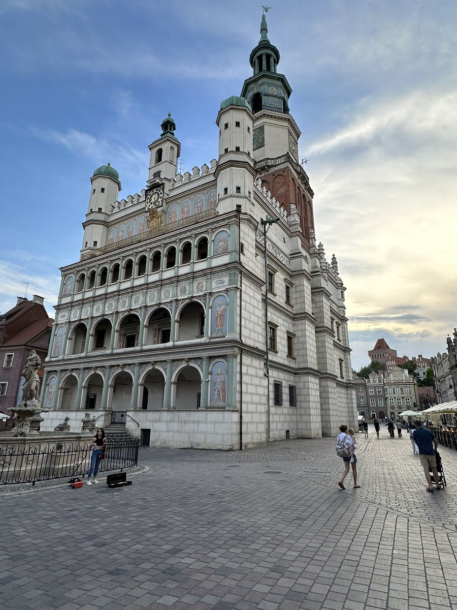 SahranisWorld's tweet image. Poznan, Poland 🇵🇱 Watch my travels on twitch.tv/sahranisworld #poland #europe #twitch #travelblog