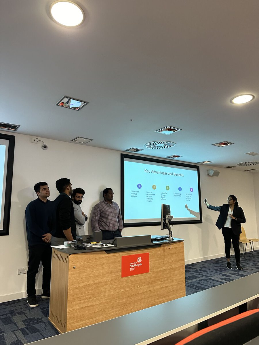 Strathclyde Business School tweet media