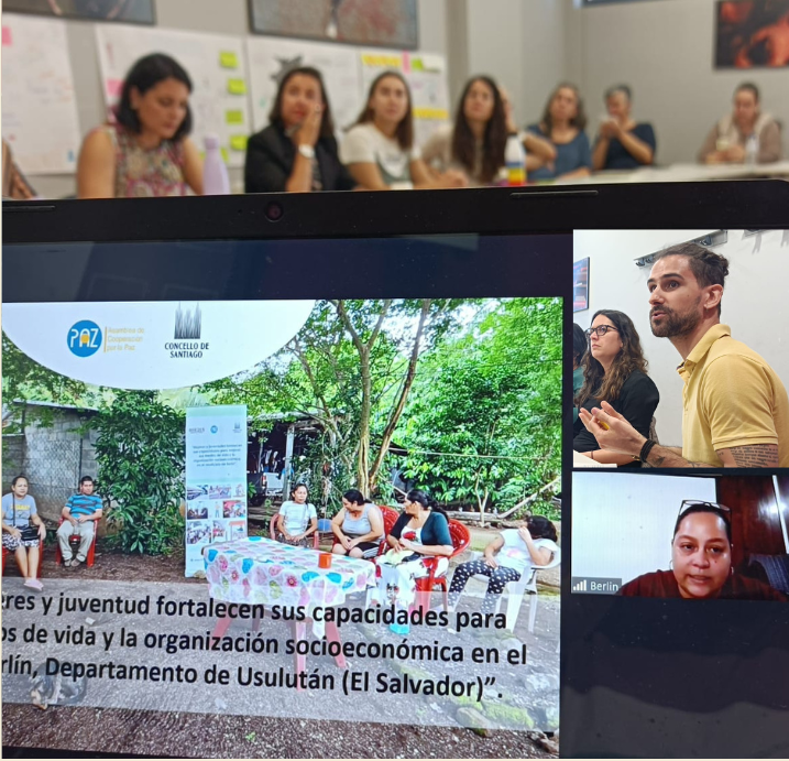 Compostela máis Solidaria comezou a súa andaina onte, co encontro Compostela co Sur Global 🌎

Unha cita para coñecer, de primeira man, os proxectos de cooperación ao desenvolvemento realizados co apoio de <a href="/PazodeRaxoi/">Concello de Santiago</a>

#CompostelaMáisSolidaria 
#ACompostelaQueEscoita