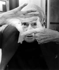 merlinpapin3's tweet photo. .@FredOL69007 Aujourd'hui le réalisateur et scénariste #JeanRouch qui aurait eu 107 ans , on lui doit

Moi un Noir
Dyonisos
Chronique d'un Eté
Nanook of the North
La Pyramide Humaine
Paris vu par
Petit à Petit
Jaguar https://t.co/YgRxiIjG9r