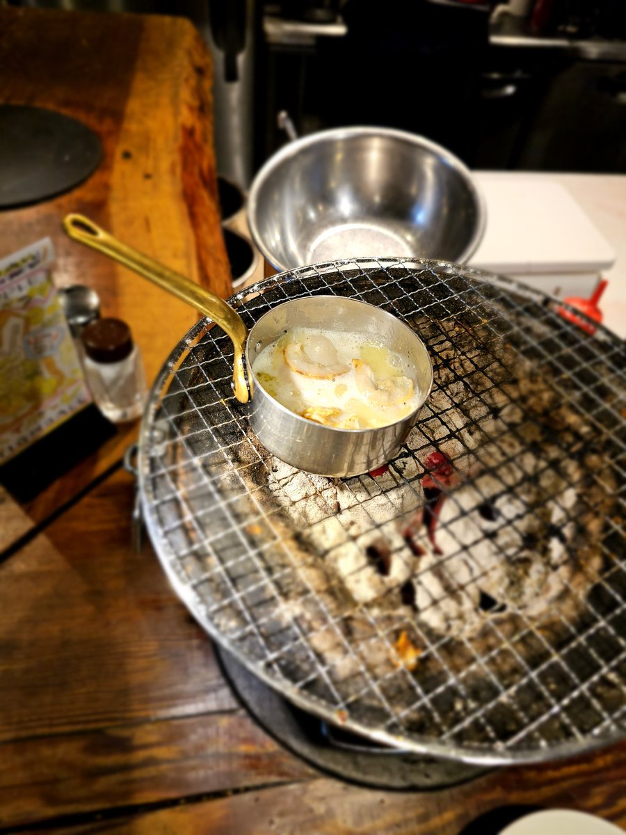 ghkdddevil's tweet image. #일본여행 #오사카 #야키니쿠 #日本旅行 #大阪 #焼肉
오사카에서 먹은 야키니쿠, 우설 되게 맛있다
大阪で食べた焼肉牛タンすごくおいしい