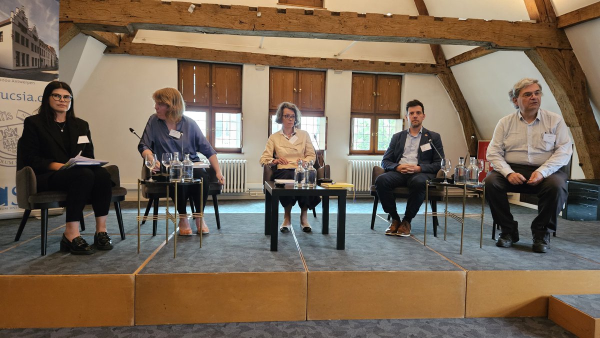 UCSIA.org (@ucsia_antwerp) on Twitter photo Final panel! How to join forces 🤝 for a just food system?
🚜 @AdeBruin_wur <a href="/WUR/">Wageningen U&R</a>
🚜 Séverine Deneulin <a href="/LSRIOxford/">Laudato Si' Research Institute</a>
🚜 <a href="/KerliAts/">Kerli Ats</a> <a href="/EU_EESC/">European Economic and Social Committee</a>
🚜 <a href="/belakuslits/">Béla Kuslits</a> JESC
Join the convo on #FoodJustice!
🏄 ucsia.org/food-justice
🤝 <a href="/USOS_Antwerpen/">USOS</a>, IMDO <a href="/UAntwerpen/">UAntwerpen</a>, #JESC <a href="/EuropeanJesuit/">JESC | Jesuit European Social Centre</a> Final panel! How to join forces 🤝 for a just food system?
🚜 @AdeBruin_wur <a href="/WUR/">Wageningen U&R</a>
🚜 Séverine Deneulin <a href="/LSRIOxford/">Laudato Si' Research Institute</a>
🚜 <a href="/KerliAts/">Kerli Ats</a> <a href="/EU_EESC/">European Economic and Social Committee</a>
🚜 <a href="/belakuslits/">Béla Kuslits</a> JESC
Join the convo on #FoodJustice!
🏄 ucsia.org/food-justice
🤝 <a href="/USOS_Antwerpen/">USOS</a>, IMDO <a href="/UAntwerpen/">UAntwerpen</a>, #JESC <a href="/EuropeanJesuit/">JESC | Jesuit European Social Centre</a>
