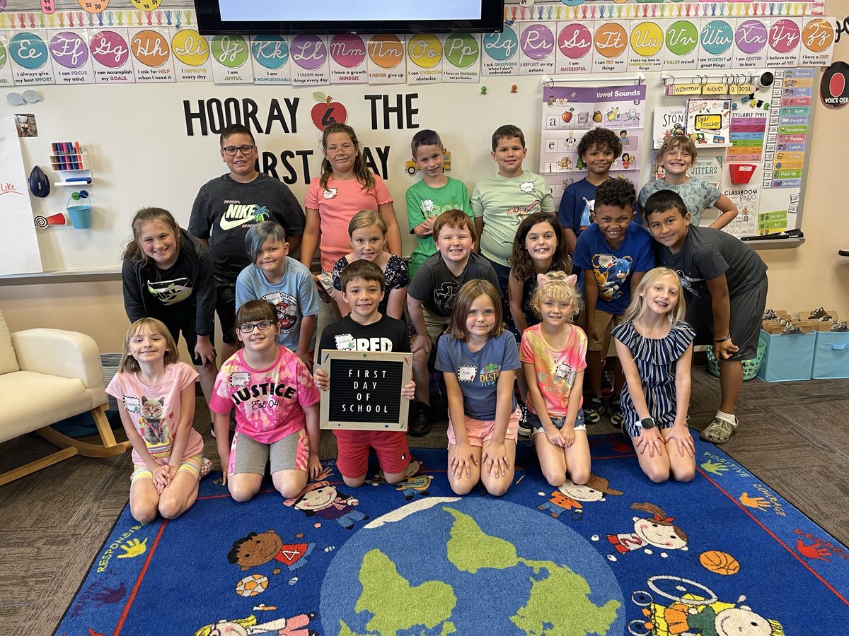These 3rd graders have grown so much this year and are so ready for 4th grade! I’m going to miss singing, dancing, laughing, and learning with this group of kids so much! ❤️ #westonway #westonproud #1GC