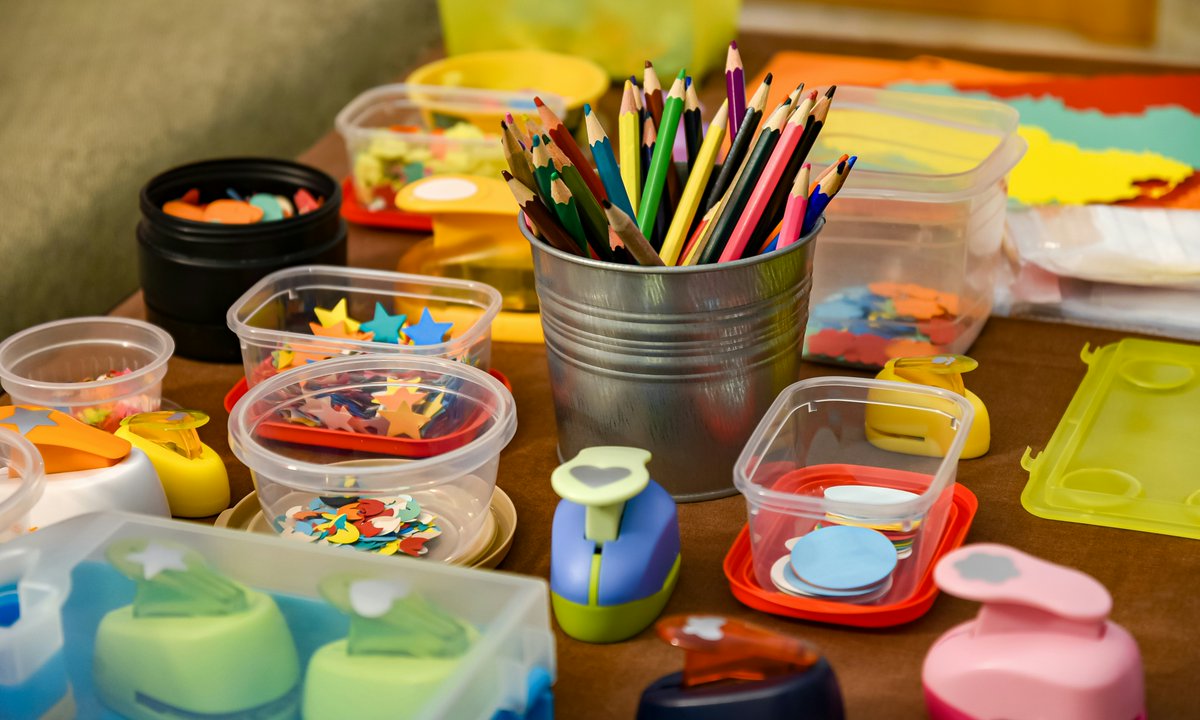 No Arts and Crafts this week (Friday 31st May) Back on Friday June 7th 🖌️🎨 12pm - 1.30pm