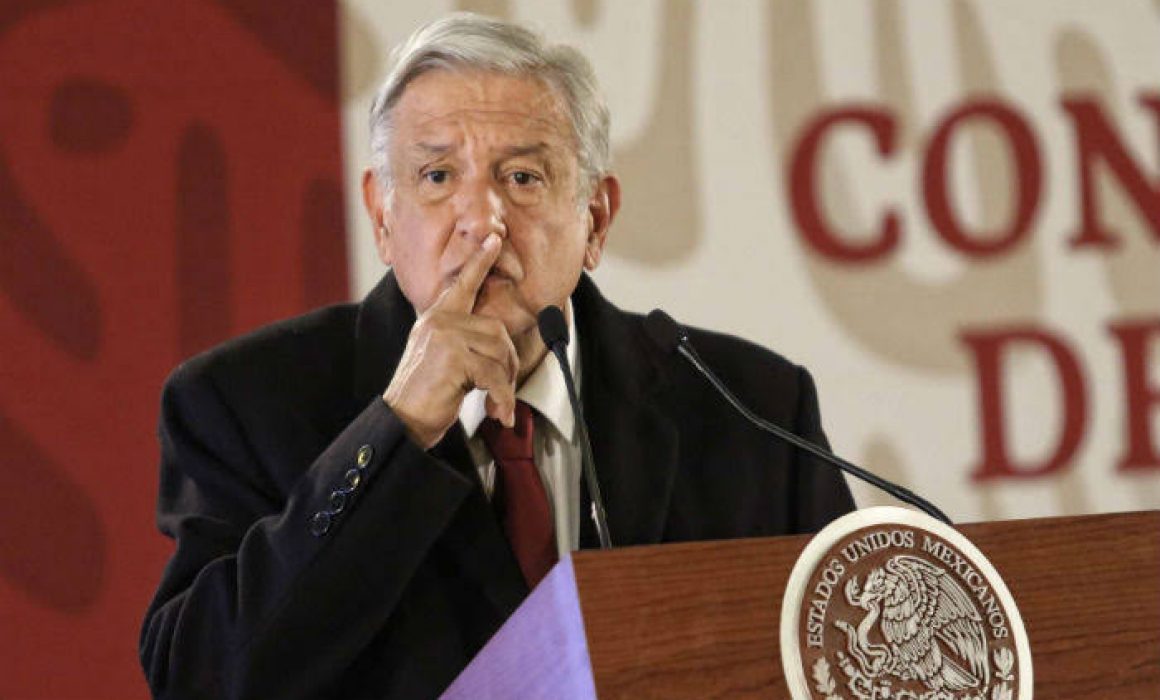 🤫 VEDA🤫 Hoy jueves 30 de mayo y mañana viernes 31 no habrá Conferencias Mañaneras El Presidente @lopezobrador_ se mantendrá en actividades privadas para cumplir con el periodo de VEDA ELECTORAL previo a la elección de este domingo 2 de junio