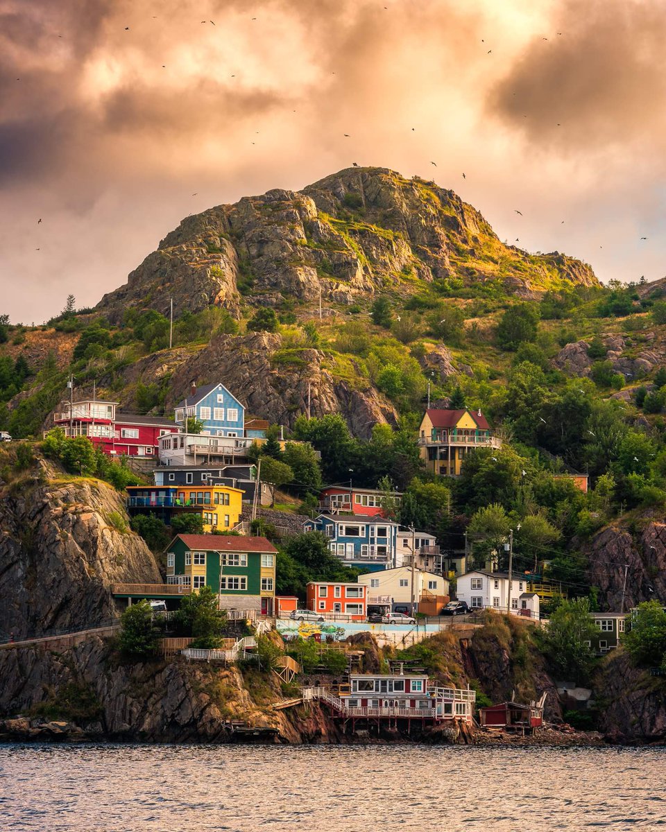 Summer Sunrise overlooking the Battery St.John's Newfoundland. This place is beautiful in any season!

#newfoundland #canada