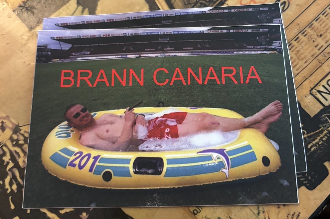 To fine, nye stickers på striten.