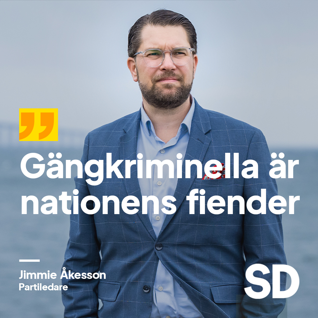 Lås in, utvisa och begränsa deras rättigheter. Gängvåldet måste få ett slut.

Idag presenterade Sverigedemokraterna över femtio skarpa förslag som skulle stoppa gängvåldet. Se hela presskonferensen på vår youtube-kanal.
