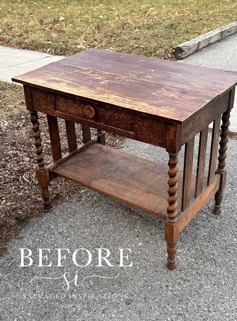 SalvagedIns's tweet image. I stumbled upon this library table while walking my Gidgy last week. It&apos;s pretty beat up, but I am so thankful that I picked it up and gave it a new look, thanks to you guys for convincing me to take this piece! 💕 ~ salvagedinspirations.com/trash-to-treas… 

#librarytable #furniture