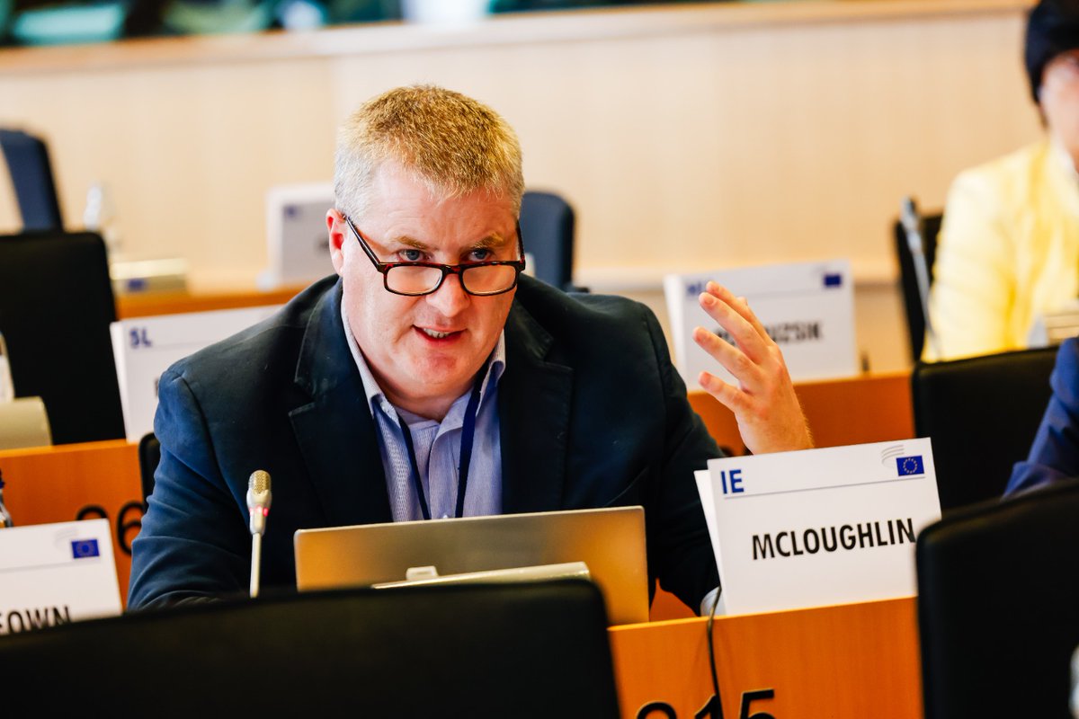 We need to go beyond one-off events with flags and balloons. Those seeking a say in politics are up against huge lobbying by big firms with large budgets. #EUYouth needs a real say and must always be at the table when decisions are taken.
🗣️ <a href="/mmclou/">Michael Mc Loughlin</a> #EESCplenary #EUYouthTest