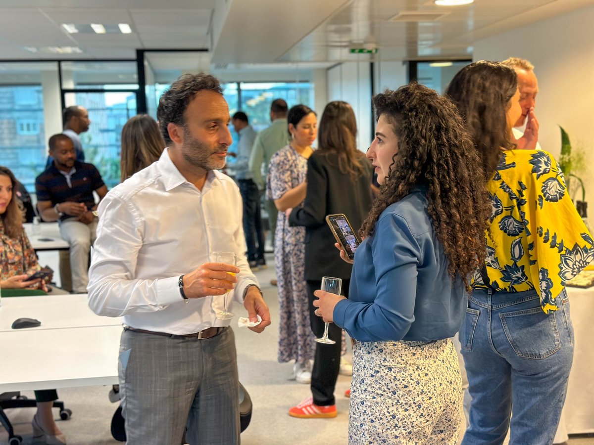 Avaliance tweet media