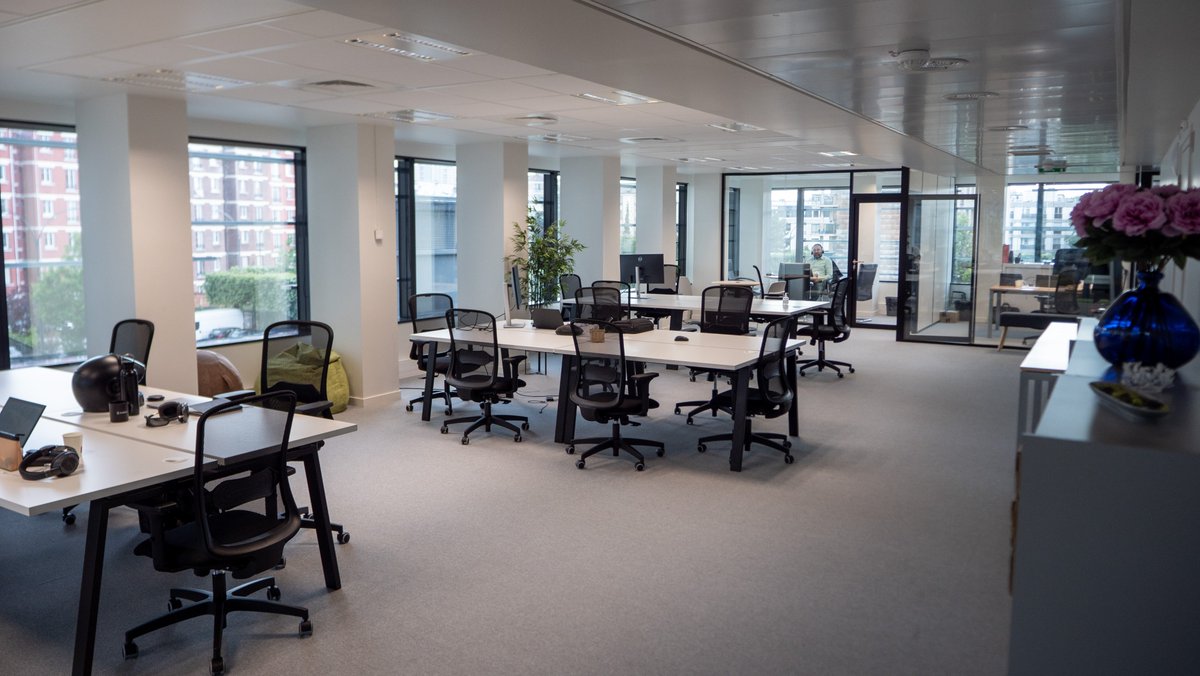 Avaliance tweet media