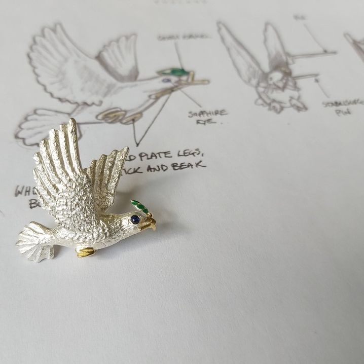 From concept to completion, we love creating bespoke pieces 🕊 

Looking to treat yourself or someone special to a one off piece? Get in touch with us.