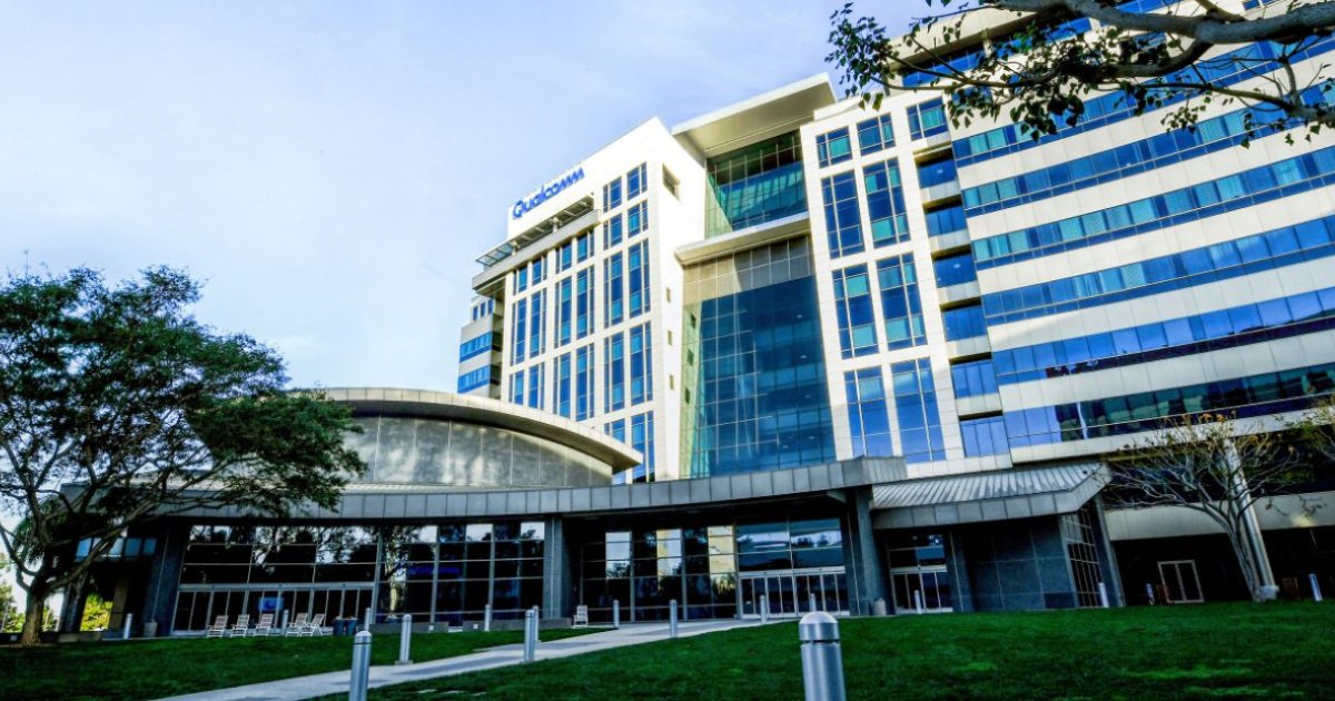 Global semiconductor giant <a href="/Qualcomm/">Qualcomm</a> has opened an office in <a href="/CityofFolsom/">City of Folsom</a> 🎉. The opening provides provide roughly 20 formerly remote employees with permanent office space, with plans to double its employee count in the region.

 Full article: bit.ly/4bscQzx