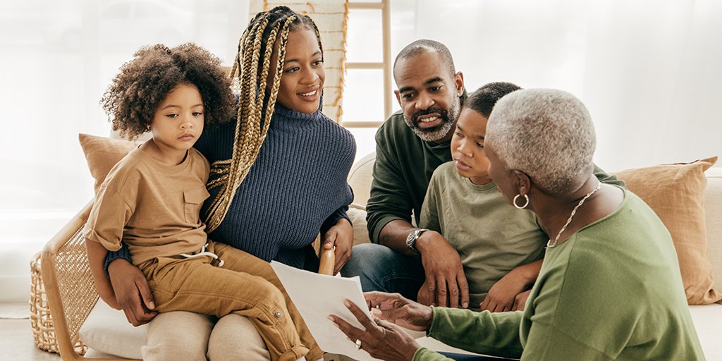 HeritageFinPart's tweet image. Communicate your estate plan to avoid family conflicts and confusion. Regular family meetings can help keep everyone on the same page. #EstatePlanning #FamilyTalks

ow.ly/AtTJ50RZ4Zs