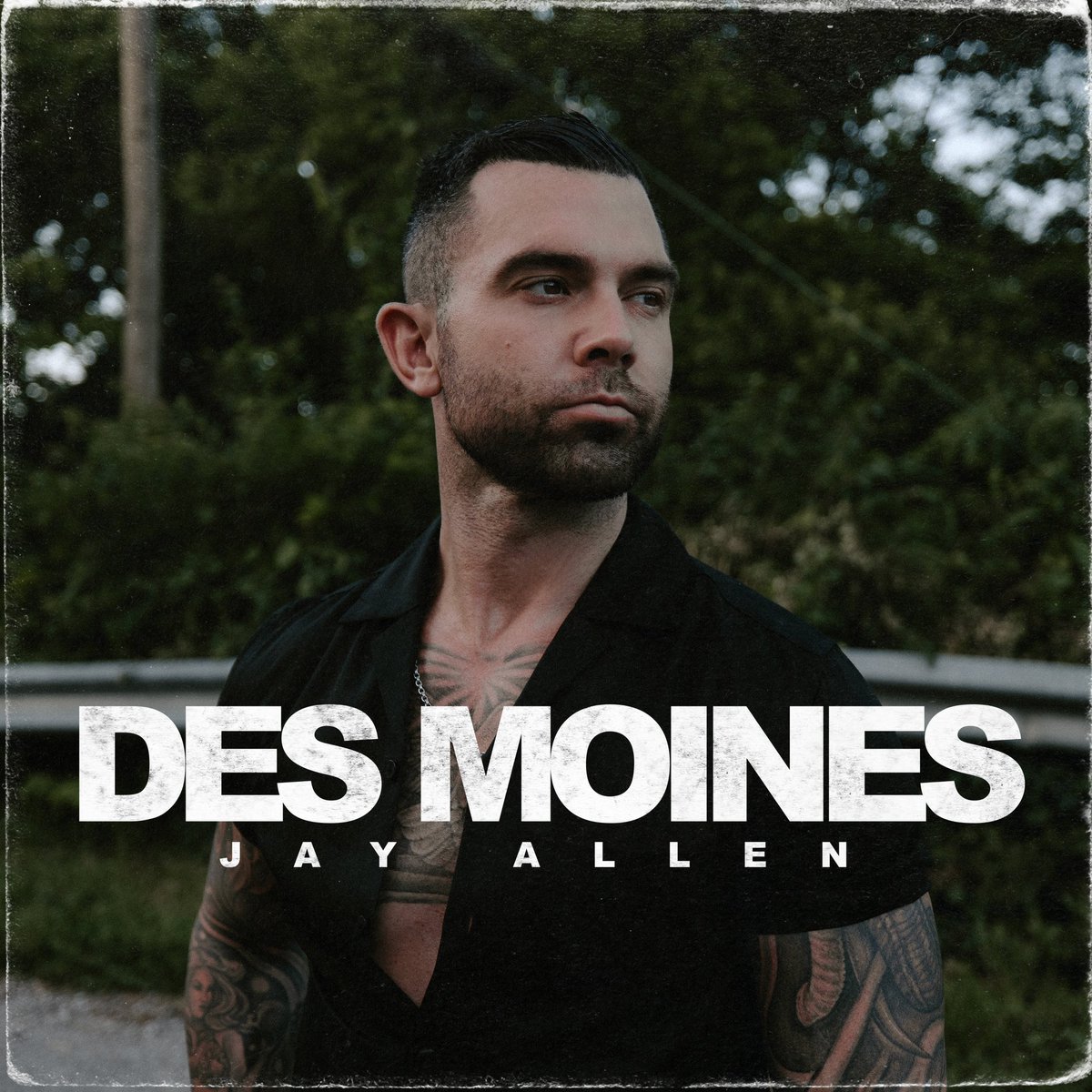 I’M DROPPING AN ALBUM!!! “Des Moines” comes out June 28th(on my momma’s birthday), and I can’t wait for y’all to hear these 10 works of art I’ve poured my heart into. Pre-save available now onerpm.link/DesMoines… THANK YOU🙏🏼🙏🏼🙏🏼