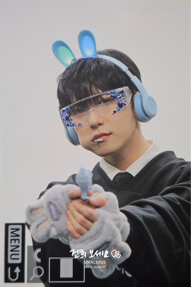 240530 🫧
 #원어스 #ONEUS #건희 #KEONHEE #건희의_순간 #건희의_오늘