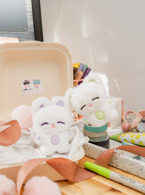 mooncake_gos's tweet photo. [🇺🇸 US GO] [RT + FOLLOWS APPRECIATED] lfb wts; #BTS #방탄소년단 #btsjungkook #JUNGKOOK  #btstaehyung #btsv #kimtaehyung 🥮 ;;

[8cm] Bear TaeKook by @BearStore1306 

📅: 06/26 @ 8:00 PM EST
💵: $12 USD each, $21 USD set
🛒 https://t.co/PjMYdZxlnY

💬 https://t.co/MR2n33Fpz8…

🏷️ #mooncakegos army bangtan sonyeondan jeon Jungkook golden standing next to you Kim Taehyung tae v btsv vante layover #JungKook_GOLDEN #JungKook_Seven #JungKook_3D cotton doll 8cm