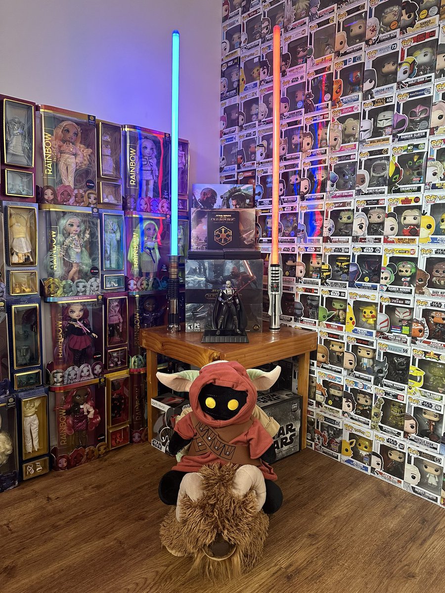 I am happy to report that my @SWTOR shrine aka my pride and joy has made it safely to my new forever home 🤍 #swtor #swtorfamily #starwars