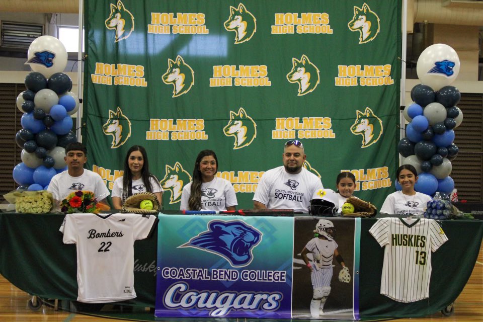 Texas Bombers Stx 18u Gold National tweet media