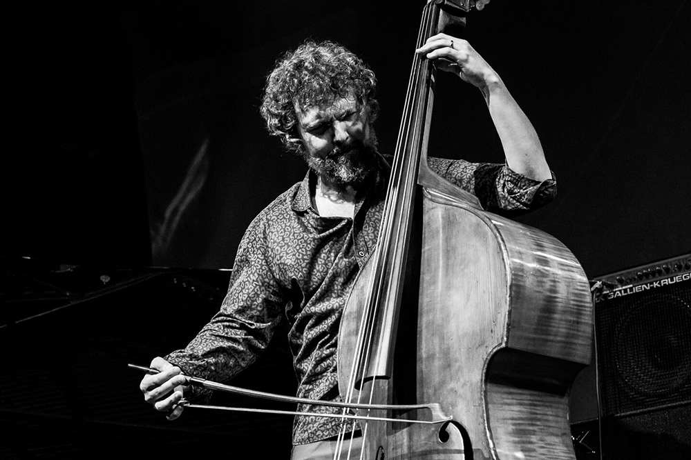 PopMatters (@popmatters) on Twitter photo Bassist and composer Stephan Crump's 'Slow Water' is a reflection on the environment, using both New Music stalwarts and improvised jazz.
➡️ tinyurl.com/Crump2024
<a href="/crumbletones/">Stephan Crump</a>' 'Slow Water' is out now. Bassist and composer Stephan Crump's 'Slow Water' is a reflection on the environment, using both New Music stalwarts and improvised jazz.
➡️ tinyurl.com/Crump2024
<a href="/crumbletones/">Stephan Crump</a>' 'Slow Water' is out now.