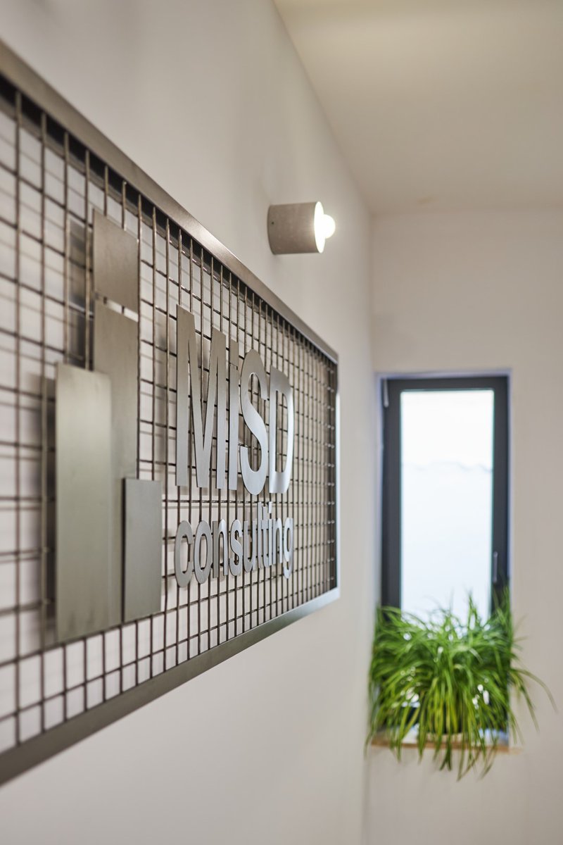 vedelik's tweet photo. Felicitamos hoy también al equipo de @MisdConsulting por el primer aniversario de sus nuevas oficinas en Ávila 🙌 ¡Un antes y después absolutamente épico! ¡Enhorabuena y a seguir sumando! https://t.co/KFqLvpGpTB