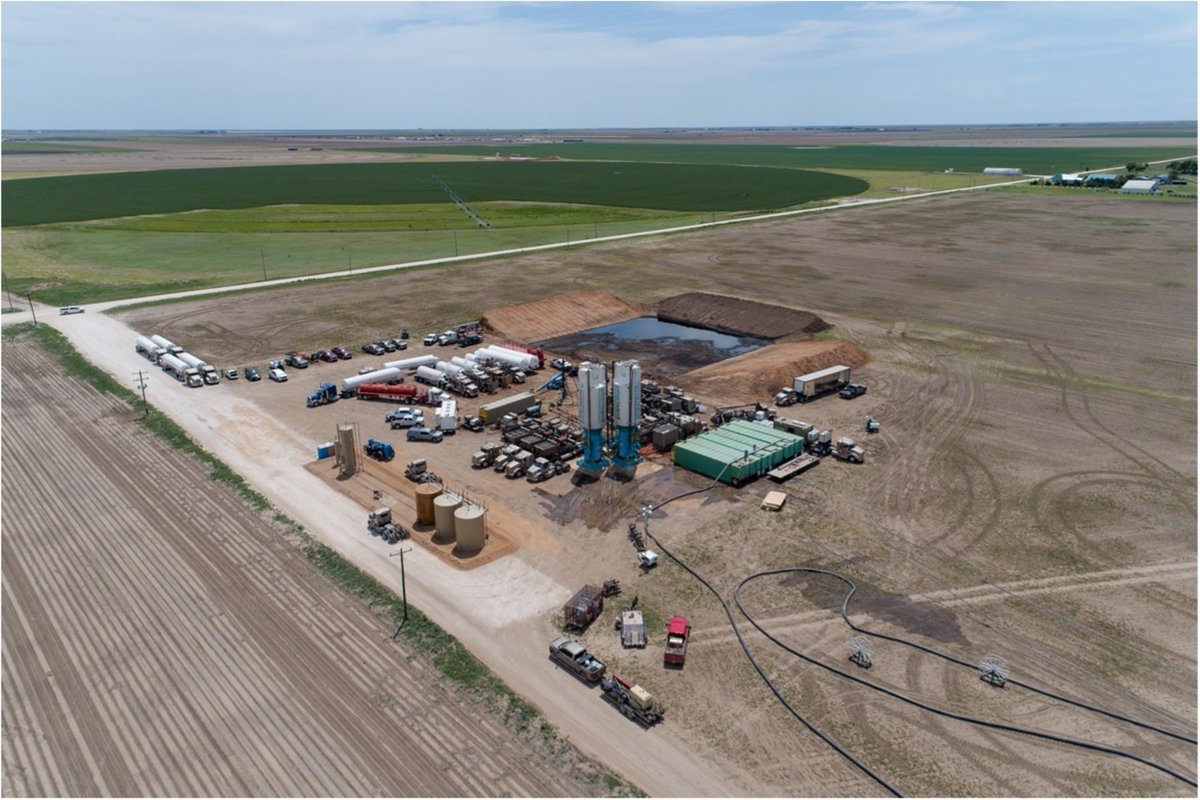 Aerial view of an oil well site in Ochiltree County, Texas.
#oilandgas #reduceyourtaxburden #potentialmonthlyincome #diversifyyourportfolio #investmentopportunities #investing #accreditedinvestors #investments #oilwell #oildrilling #crownexploration