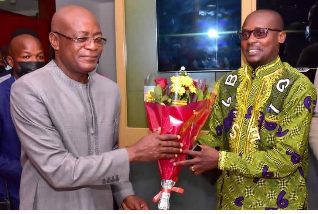 Anicet Malom Mur Baar tweet media