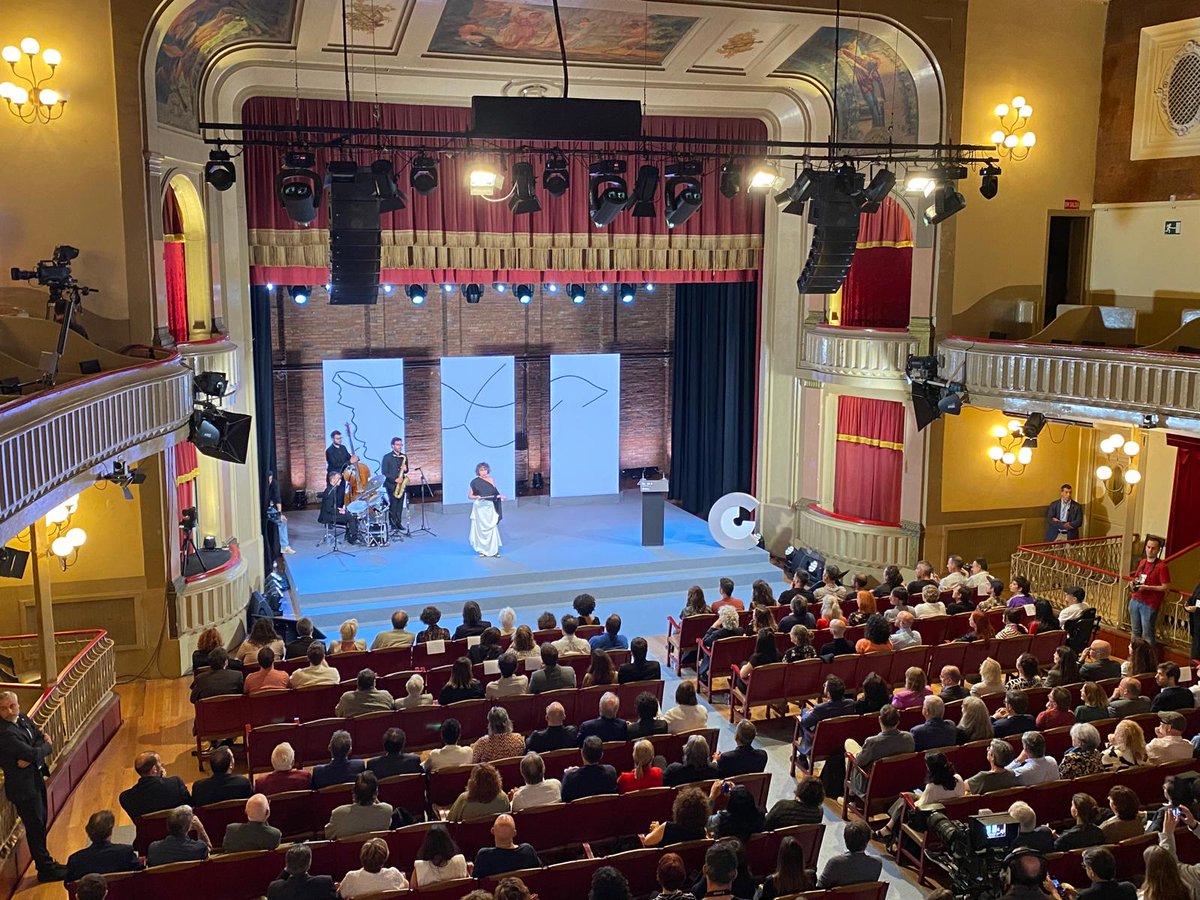 Alícia Romero 💜 tweet media