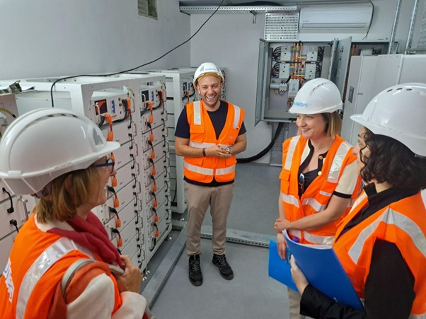 Officials from <a href="/GermanEmbBeirut/">Germany in Lebanon 🇩🇪🇱🇧</a>, <a href="/KfW_FZ_int/">KfW Development Bank</a>  &amp; winner of the Ambassador For A Day (AFAD) competition Lynn Farah, visited one of SiMA’s solar lighting projects in Bourj Hammoud, implemented by <a href="/UNOPS/">UNOPS</a>. <a href="/KfW_FZ_int/">KfW Development Bank</a>. Know more about AFAD shorturl.at/mjMHv