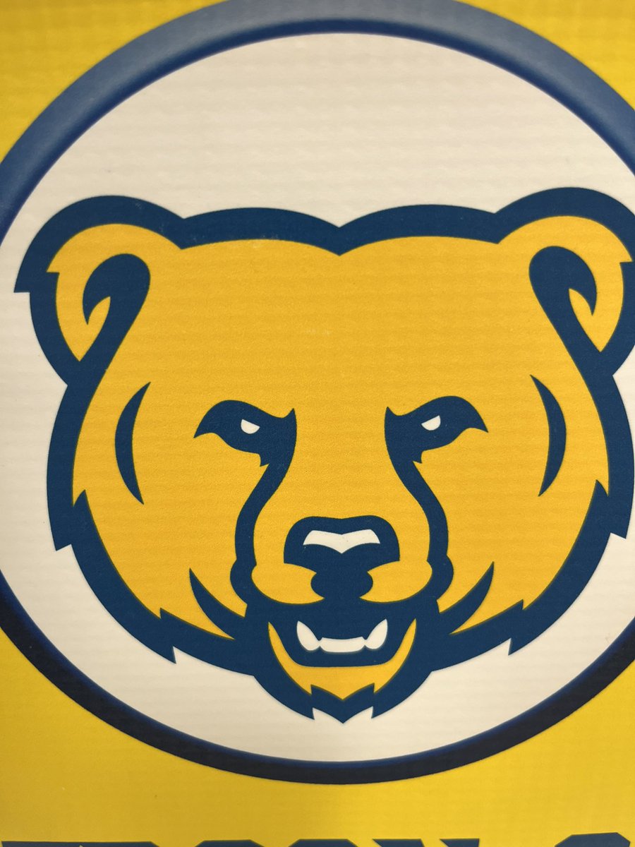 Brownsboro is hiring 3 positions

Head Trainer

Head Boys ⚽️ , HS Asst. 🏈 

HS Asst. 🏈 , HS Asst. 🏀 , Asst. ⚾️ 

Teaching fields are JH Leadership and HS Forensics.

Email AD Lance Connot if interested connotl@gobearsgo.net