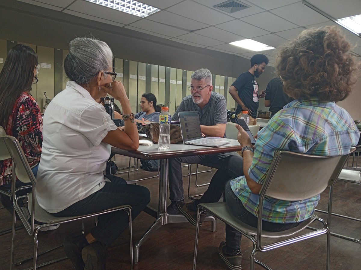 GuarenasEs_'s tweet image. Momentos de clases en el museo de  #BellasArtes un ecosistema lleno de mucha sabiduría.

#Blockchainn #Hive #web3
#Caracas #Venezuela