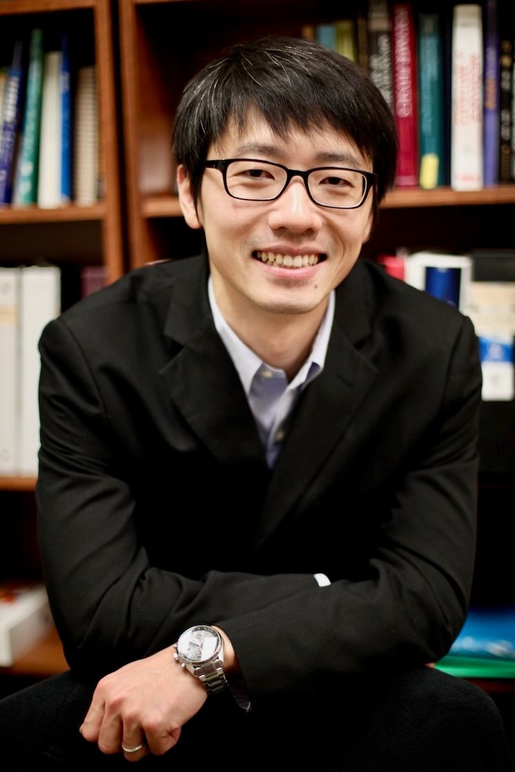 McGill_VPRI's tweet photo. Congratulations to @McGill_Eng's @jianyuvli, one of this year's recipients of the President's Prize for Outstanding Emerging Researchers, for his highly innovative research program in #biomaterials and #bioadhesive technologies! 👏🎉
Read more: https://t.co/yseyT3Xtiy https://t.co/cGnVJ3cgV9