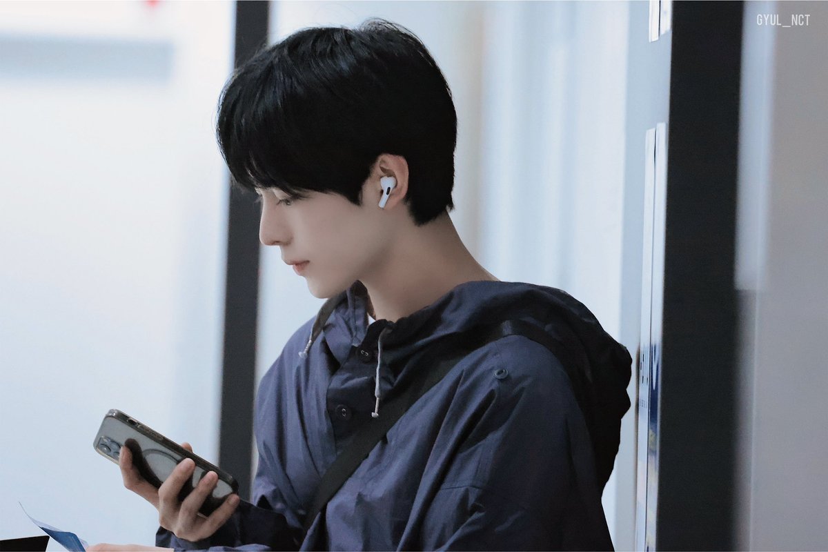 240530 NRT

미남자 옆선 최고..

#YUSHI #유우시 #ユウシ #NCTWISH