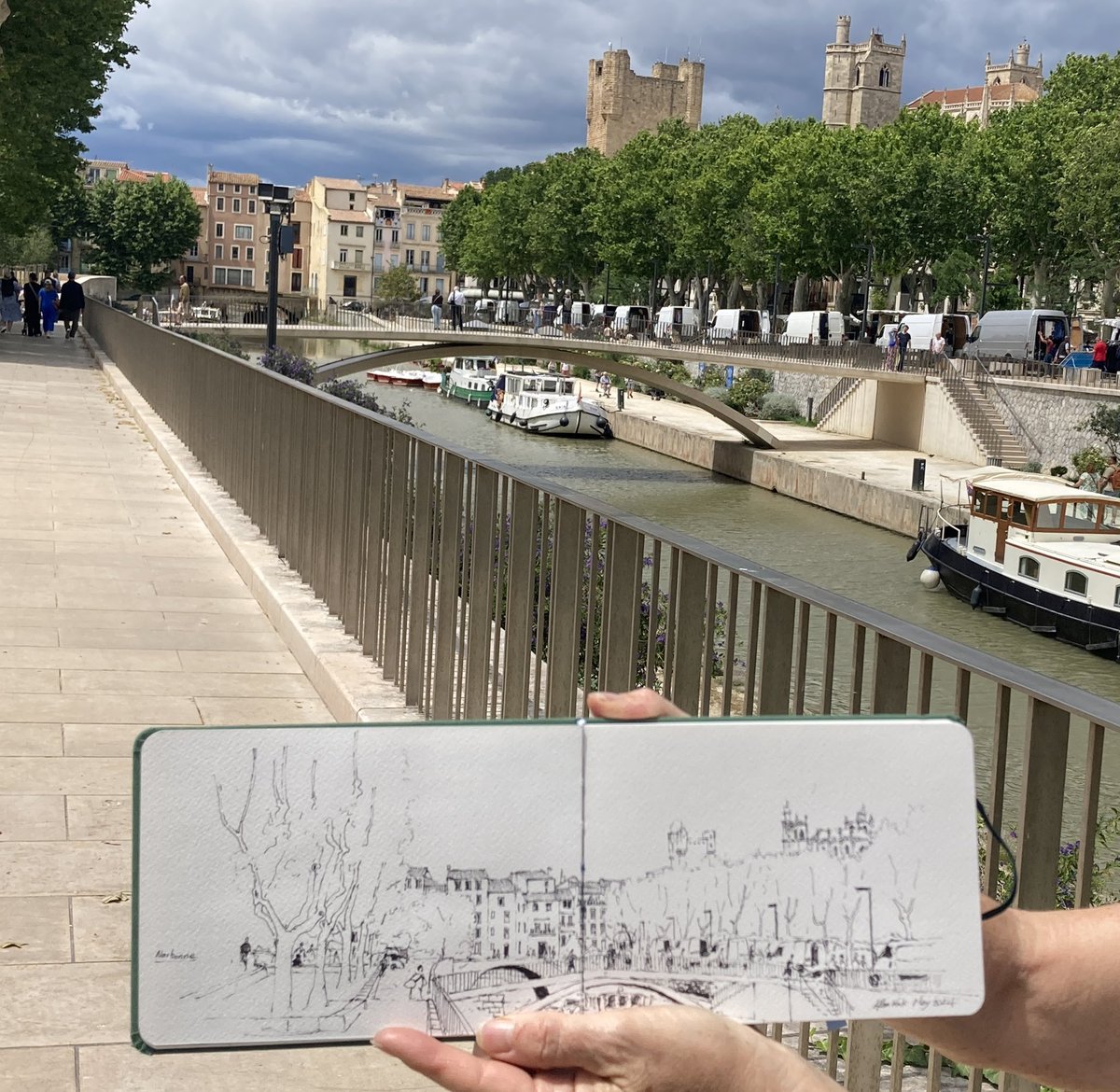 Narbonne  #sketchbook #urbansketcher #urbansketchers #sketch #urbansketch #sketchtravel #usk #artforart #akirk54 #landscapepainting  #watercolour #thedailysketch  #drawing