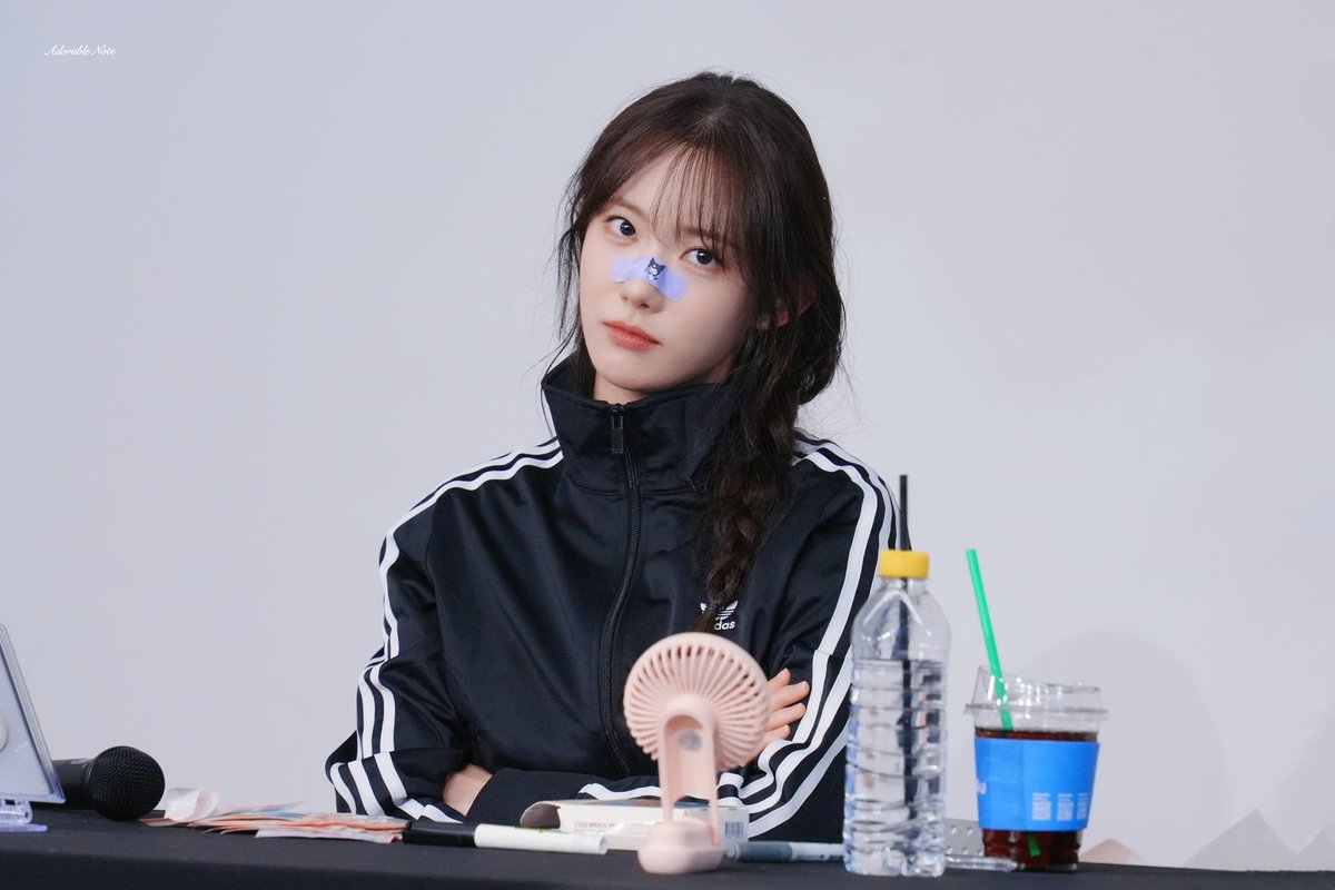 luda_note's tweet image. 240530 포토북 팬사인회  
#宇宙少女 #CosmicGirls 
#우주소녀 #WJSN 
#루다 #Luda 
너무 보고 싶었어요 ㅠㅠ