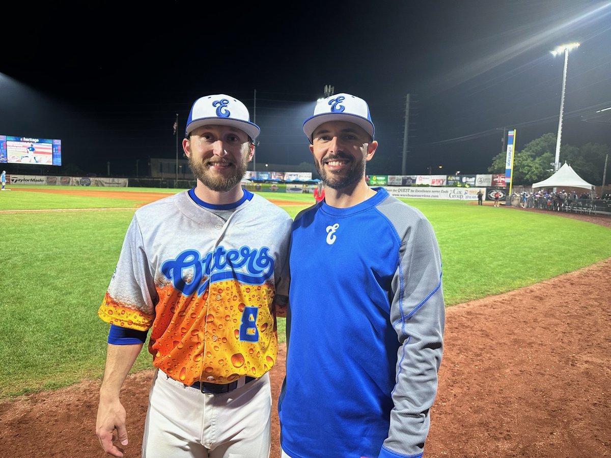 🚨 TRANSACTION NEWS 🚨

We have activated RHP Casey Delgado for tonight's game. He will get the start on the mound, marking the first time Riley and Casey Delgado will take the diamond together in their baseball careers!

⚾️ #LetsGoOtters x #NoOtterPlace 🦦
