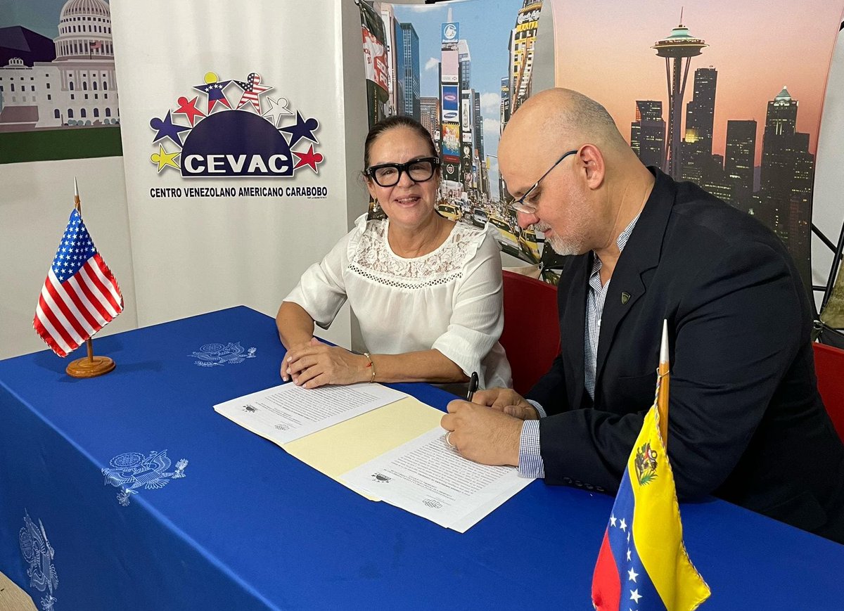 SandyAveledo.c tweet media