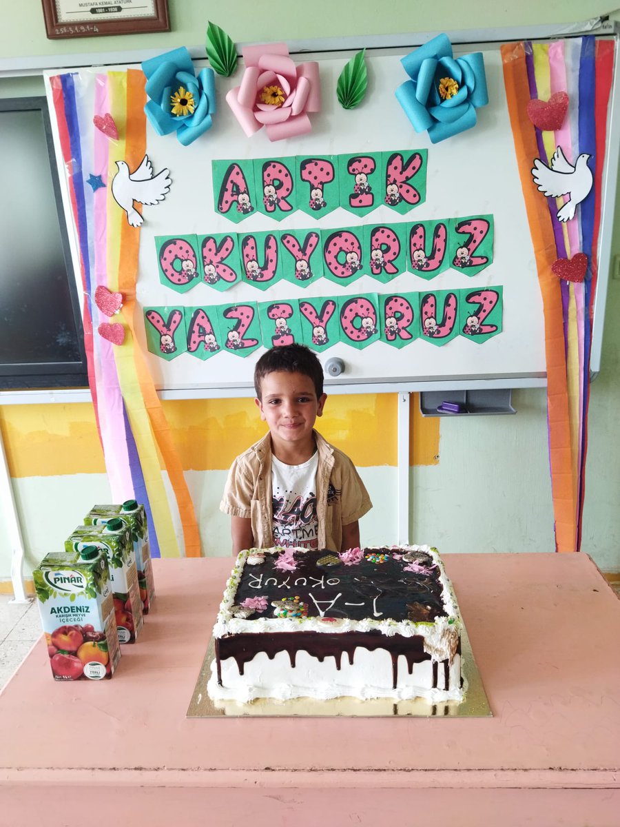Yazıyooor yazıyor! 1. Sınıflarımız hem okuyor hem yazıyor 🥳🥳🥳 Öğrencilerimizi tebrik eder, emeklerinden dolayı sınıf öğretmenimiz Asiye Gül KÖROĞLU’na teşekkür ederiz.
<a href="/bigepurfa/">BAŞARIYI İZLEME VE GELİŞTİRME PROJESİ</a> 
<a href="/UrfaValiligi/">T.C. ŞANLIURFA VALİLİĞİ</a> 
<a href="/sanliurfammem63/">Şanlıurfa İl Milli Eğitim Müdürlüğü</a> 
<a href="/HarranKaymakam/">Harran Kaymakamlığı</a> 
<a href="/MemHarran/">Harran İlçe MEM</a> 
<a href="/ASUTAYMEHMET/">Mehmet ASUTAY</a>