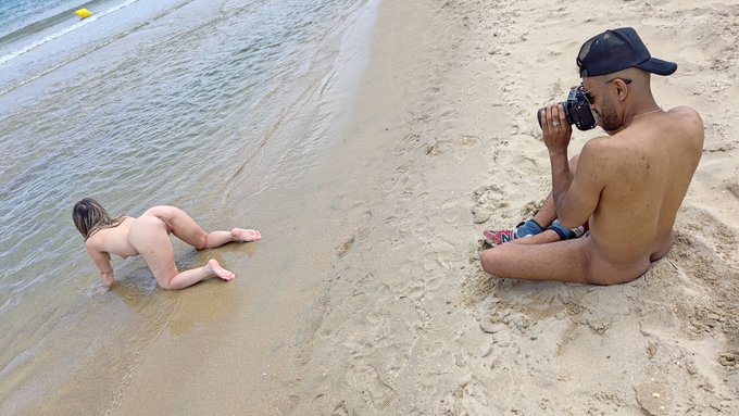 Backstage du shooting 📸avec @FMXprods 🔞 @BTS7475  #laetiluxure #laeti_luxure #shooting #fmxprods #capdagde<a class="tags" target="_blank" title="On Twitter" href="/?out=eyJ0eXAiOiJKV1QiLCJhbGciOiJIUzUxMiJ9.eyJpYXQiOjE3MjIxNzE2MDYsImlzcyI6InR3cG9ybnN0YXJzLmNvbSIsIm5iZiI6MTcyMjE3MTYwNiwiZXhwIjoxNzUzNzA3NjA2LCJyZWRpcmVjdF91cmwiOiJodHRwczovL3R3aXR0ZXIuY29tL0ZNWHByb2RzIn0.msr5Wt-qsr598_ETTAD9zpO3f5D9RUnnU76pZ0gaxbaUGgtT0xv8mR-j2SJHLIuSUO0dW1juuZtqv1M-bz8dKw">@FMXprods</a><a class="tags" target="_blank" title="On Twitter" href="/?out=eyJ0eXAiOiJKV1QiLCJhbGciOiJIUzUxMiJ9.eyJpYXQiOjE3MjIxNzE2MDYsImlzcyI6InR3cG9ybnN0YXJzLmNvbSIsIm5iZiI6MTcyMjE3MTYwNiwiZXhwIjoxNzUzNzA3NjA2LCJyZWRpcmVjdF91cmwiOiJodHRwczovL3R3aXR0ZXIuY29tL0JUUzc0NzUifQ.xDKXRQedGEdldl-wrdYTioZjmJKMtd1vniJwDyZrxd4W2c7_2ptVPZQhgCmg5HHaVOa7jUF3srz73_yGzMdS4Q">@BTS7475</a><a href="/tag/laetiluxure"class="tags">#laetiluxure</a><a href="/tag/backstage"class="tags"><span>#backstage</span></a><a href="/tag/shooting"class="tags"><span>#shooting</span></a><a href="/tag/inkedgirls"class="tags"><span>#inkedgirls</span></a><a href="/tag/milf"class="tags"><span>#milf</span></a><a href="/tag/agde"class="tags"><span>#agde</span></a><a href="/tag/capdagde"class="tags"><span>#capdagde</span></a>